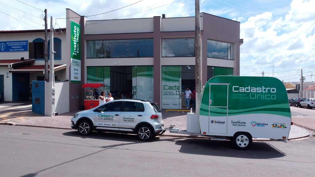 Trailer do CadÚnico atende nas regiões da Área Cura e Central nesta semana